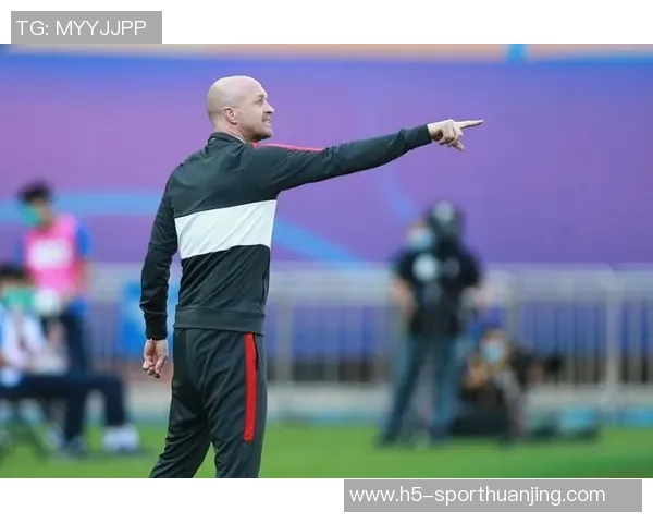 贾府技术总监克罗斯即将离任小克鲁伊夫等人或成接替人选